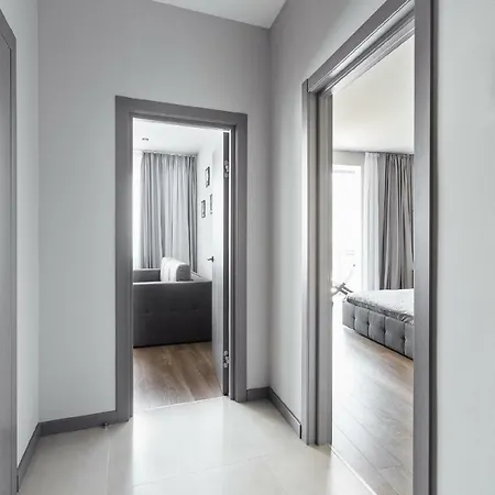Grey Apartman Odessza
